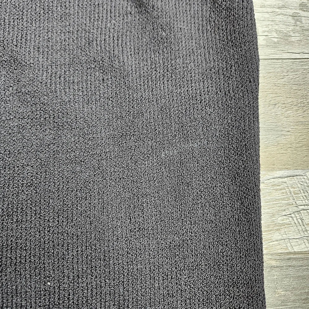 St. John Basics Black Tank Top Small - Picture 3 of 8